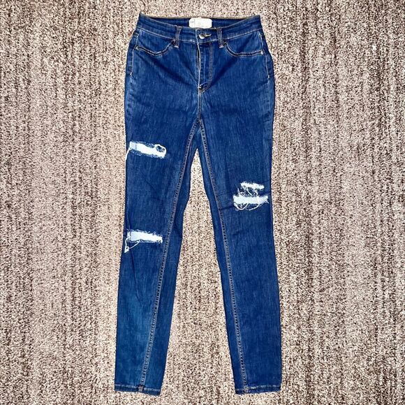 Free People Women's Distressed Blue Denim Skinny Jeans Size 27R - Picture 1 of 11